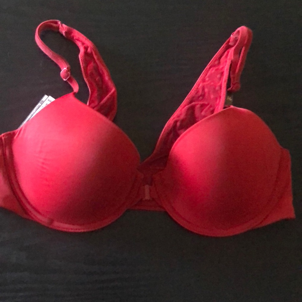 Victoria’s Secret Demi Bra